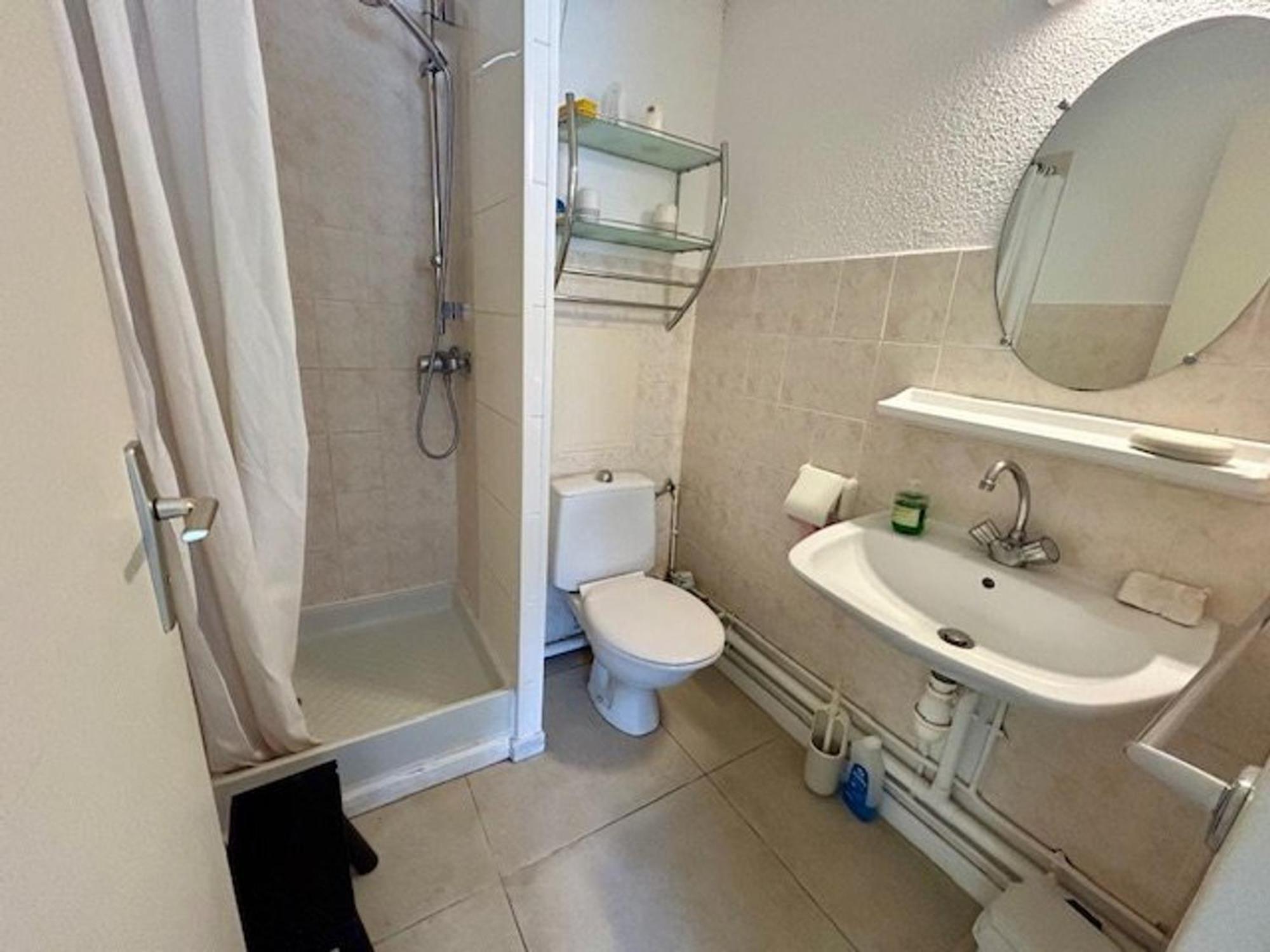 Appartement T2 A Royan, 4 Pers., Proche Plage Et Commerces, Parking, Balcon, Confortable Et Equipe - Fr-1-494-60 Εξωτερικό φωτογραφία